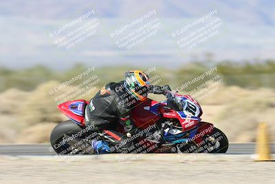 media/Dec-04-2025-Racers Edge (Thu) [[5ebc9f124d]]/2-A Group/4-Session 3 (Turn 2 Inside Speed Pans)/